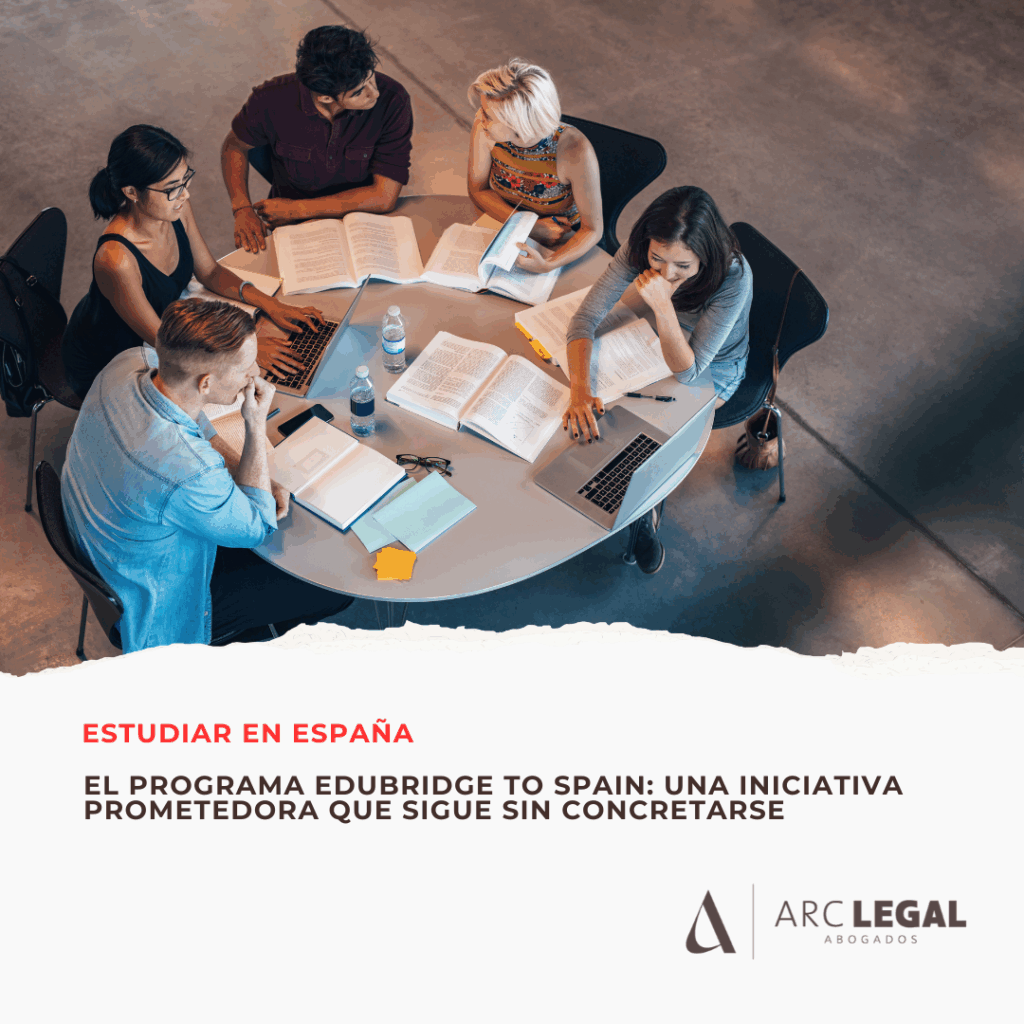 La información proporcionada en este artículo tiene un carácter meramente informativo y no constituye asesoramiento legal. Aunque nos esforzamos por ofrecer datos actualizados y precisos, la normativa de extranjería está sujeta a cambios y a interpretaciones por parte de las autoridades competentes. Para obtener un asesoramiento personalizado y actualizado, recomendamos consultar con un abogado especializado.